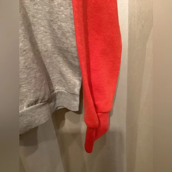 Throwback Nintendo Men's Gray and Red Hoodie - Picture 6 of 6